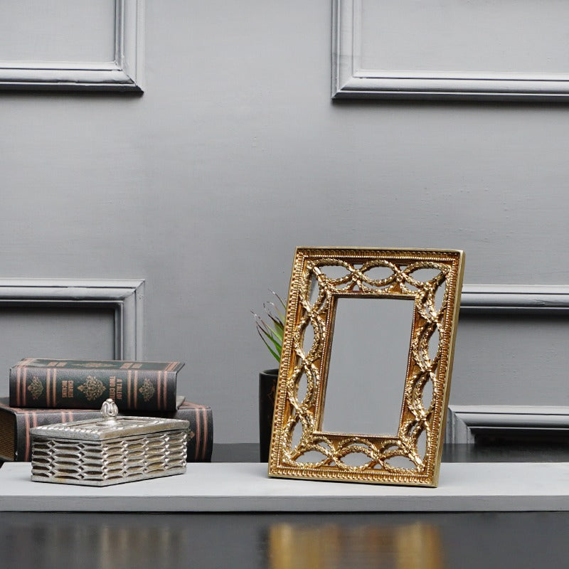 Wonderful Photo Frame Decor - waseeh.com