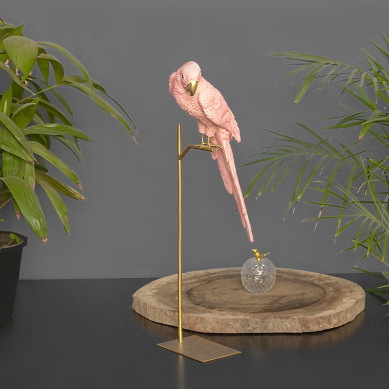 Minimalist Parrot Decor - waseeh.com